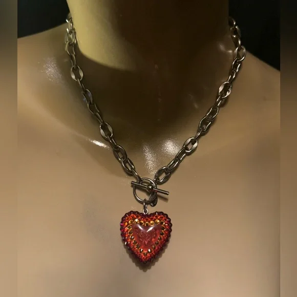 TARINA TARANTINO Heart Toggle Necklace - Picture 4 of 5